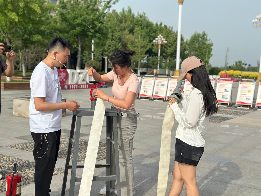 手机版BBIN下载